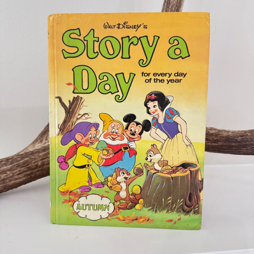 Vintage 1978 Walt Disney Story a Day Autumn Hardcover Book Golden Press 23032